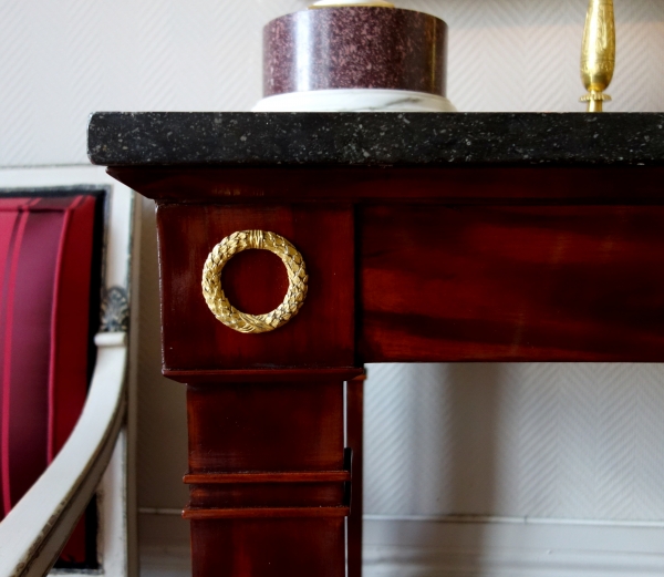 Console Empire incurvée en acajou et bronze doré - pour salon en rotonde ou tour circulaire