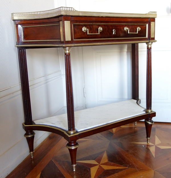 Louis XVI - French Directoire mahogany console, late 18th century