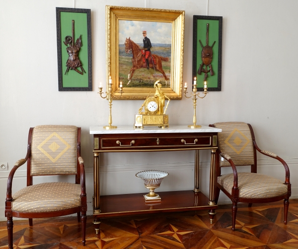 Louis XVI / Directoire mahogany serving console, late 18th century