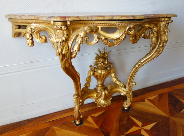 Louis XV Louis XVI Transition gilt wood console - France, 18th century circa 1770