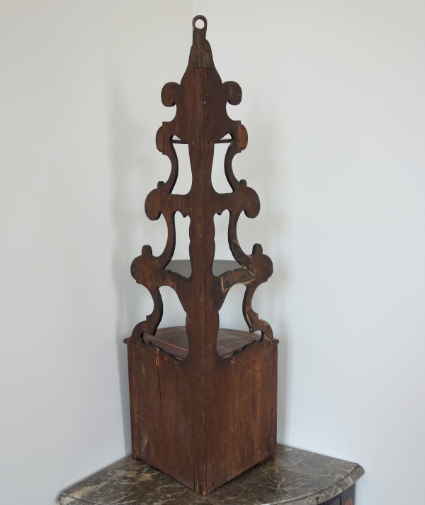 Louis XV rosewood marquetry corner cupboard meant for hanging, 18th century