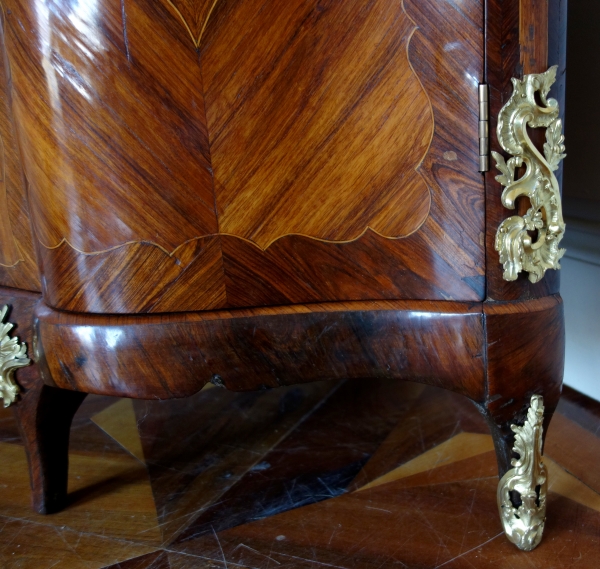 Louis XV rosewood & amaranth marquetry corner cupboard stamped Pierre Wattelin - 18th century