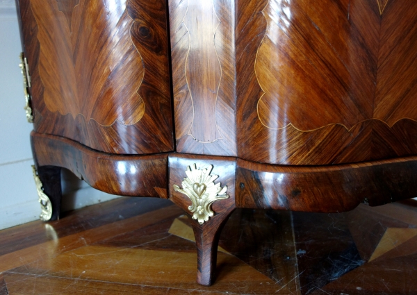 Louis XV rosewood & amaranth marquetry corner cupboard stamped Pierre Wattelin - 18th century