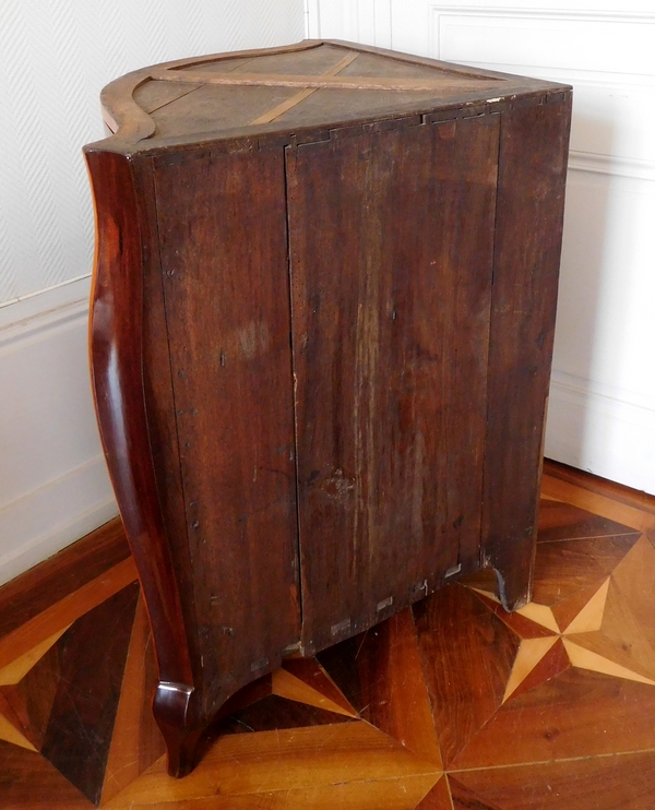 Nicolas Petit : Louis XV marquetry corner cupboard, 18th century