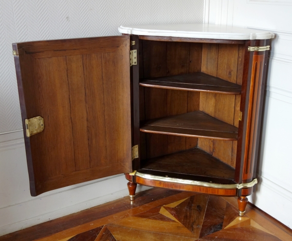 Charles Topino : Louis XVI marquetry corner cupboard, 18th century - stamped