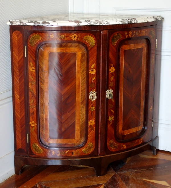 Louis XV rosewood marquetry corner cupboard - 18th century