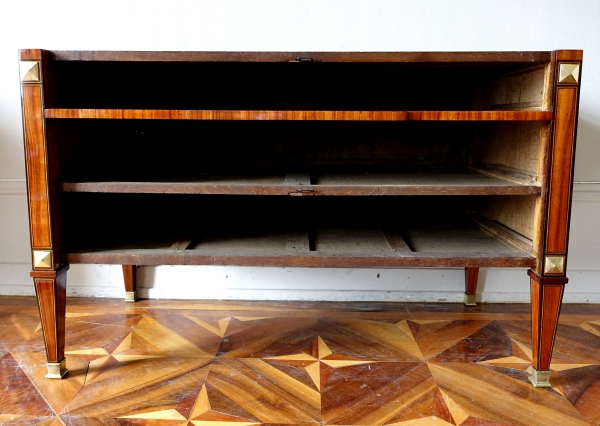 Large Louis XVI marquetry chest of drawers, late 18th century - 145,5cm
