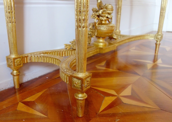 Large Louis XVI sculpted gilt wood console attributed to Georges Jacob, 18th century