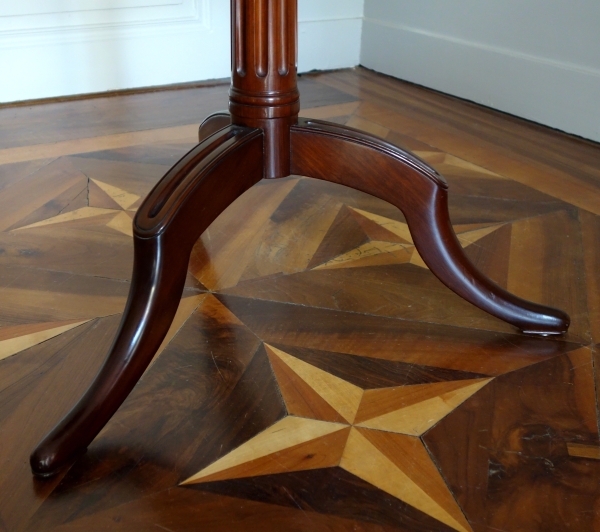 Canabas : guéridon basculant en acajou massif moucheté - estampillé - époque Louis XVI