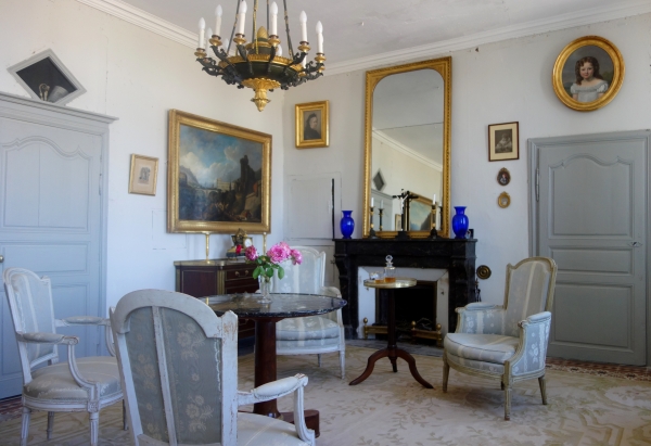 Louis XVI Mahogany Pedestal Table, 18th Century