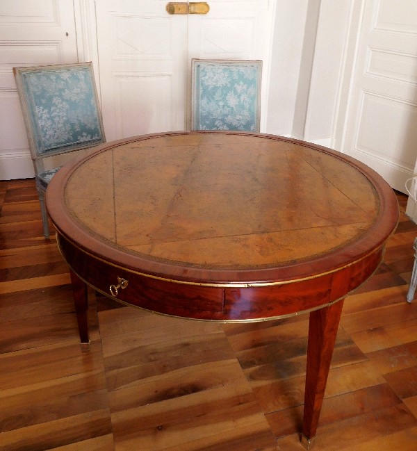Late 18th century library table - mahogany veneer - France, Directoire / Empire period