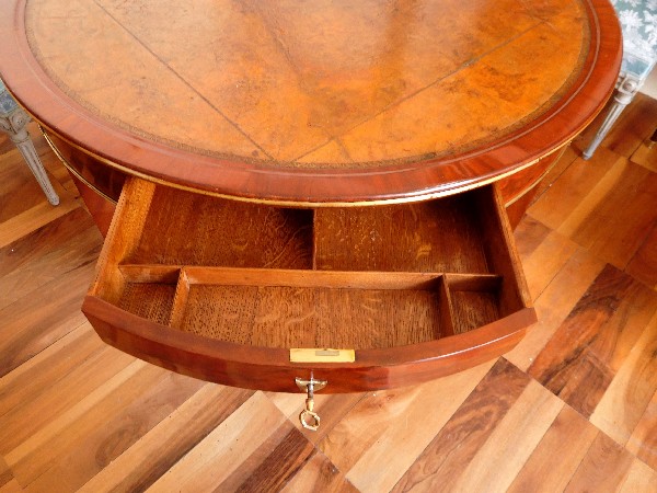 Late 18th century library table - mahogany veneer - France, Directoire / Empire period