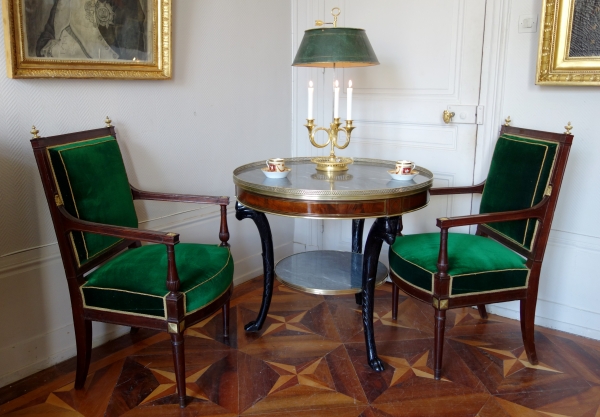 Directoire Consulate mahogany pedestal table, Return from Egypt style, late 18th century