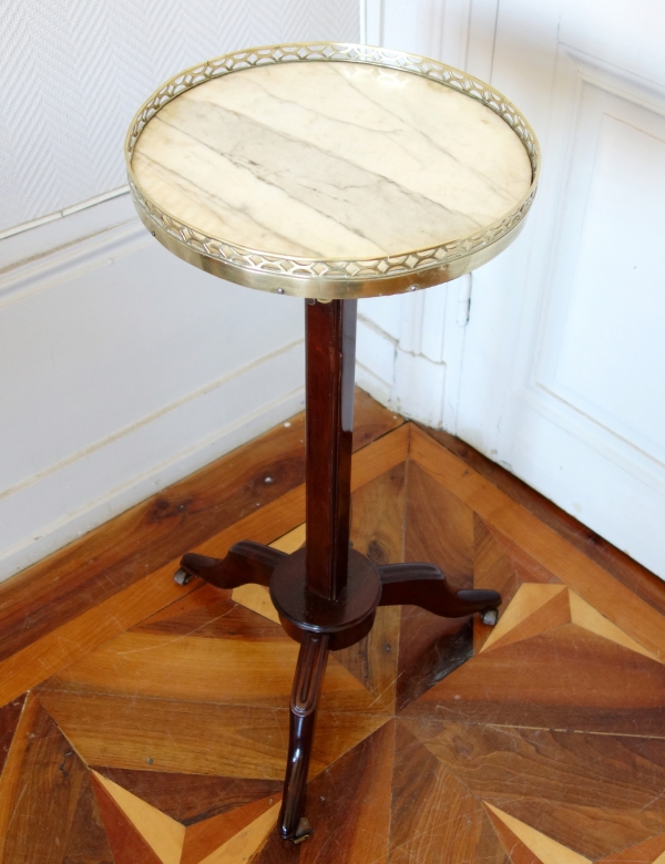 Louis XVI mahogany pedestal table, 18th century