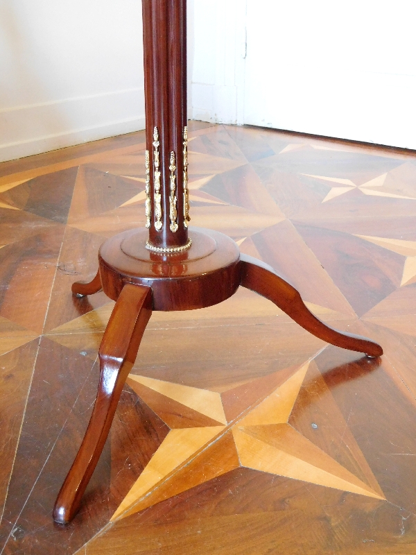 Louis XVI mahogany pedestal table