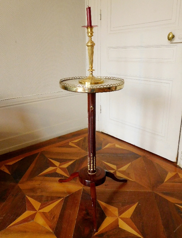 Louis XVI mahogany pedestal table