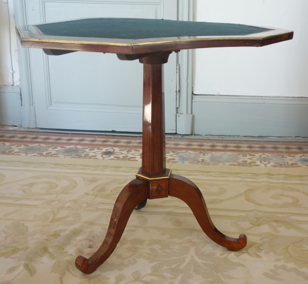 Table de salon guéridon octogonal d'époque Directoire en acajou et ébène, fin XVIIIe siècle