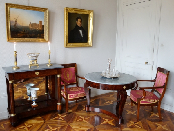 Empire mahogany and ormolu pedestal table or dining table, early 19th century