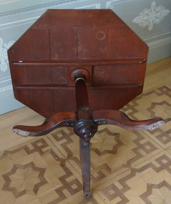 Table guéridon octogonal d'époque Directoire en acajou et marbre, fin XVIIIe siècle