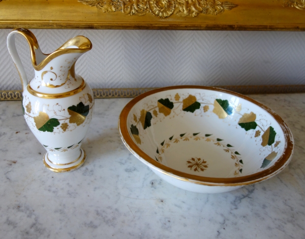 Rare Empire porcelain washbasin and mahogany tripod, early 19th century