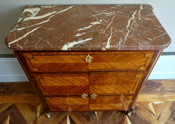 Marquetry sideboard fit with carton boxes inside, 18th century