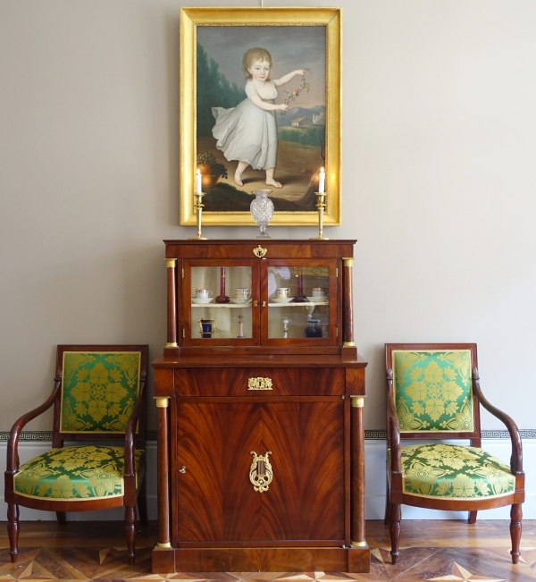 Meuble de collectionneur, cabinet à secrets d'époque Empire en acajou et bronze doré au mercure