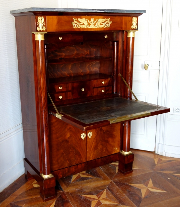 Secrétaire et commode en suite d’époque Empire, acajou, bronze doré, marbre bleu Turquin