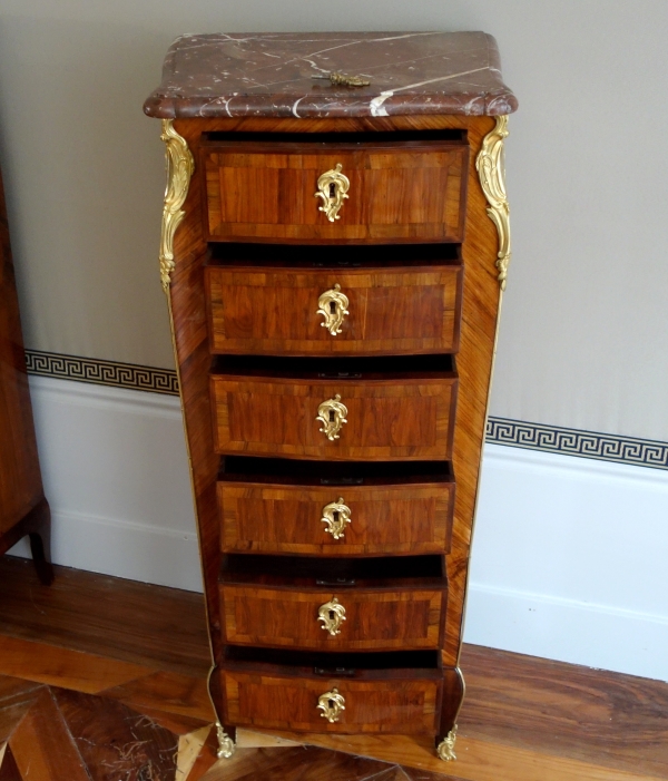 Paire de chiffonniers en marqueterie, époque Louis XV - XVIIIe siècle