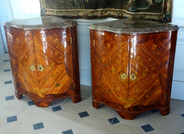 Pair of Louis XV rosewood marquetry corner cupboards - 18th century