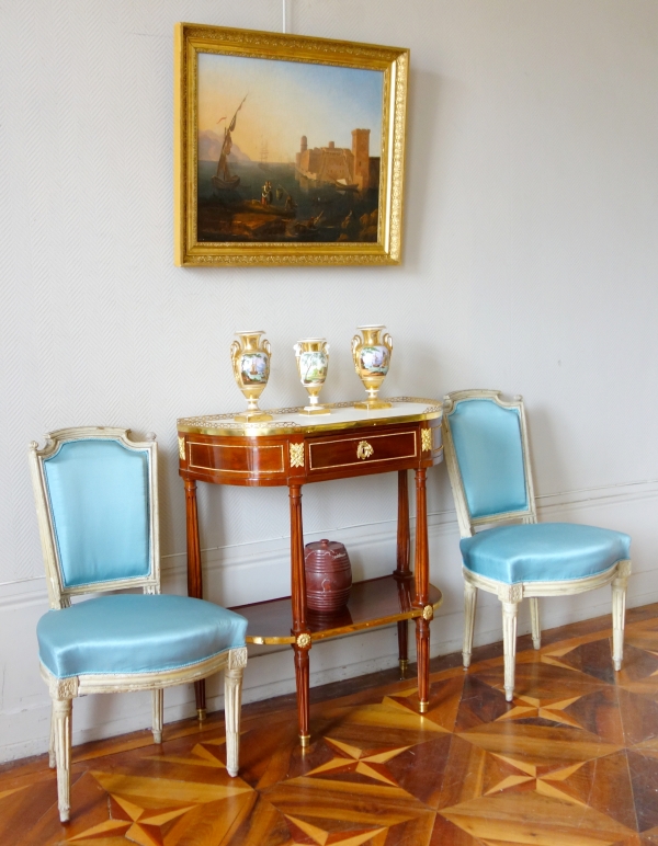 Petite console Louis XVI Directoire en acajou, garniture de bronze doré fin XVIIIe siècle