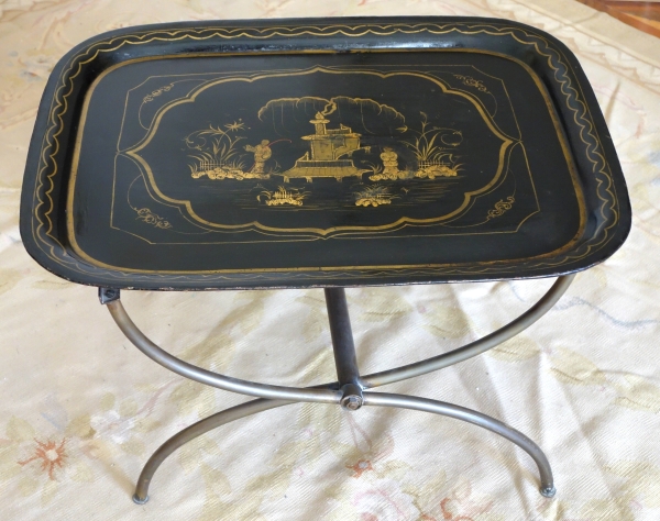 Grand plateau Napoléon III en tôle laquée monté table basse Madeleine Castaing
