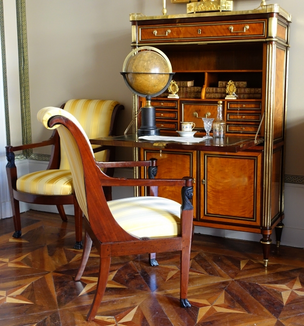 Louis XVI lemon tree marquetry secretaire or writing desk, France, 18th century