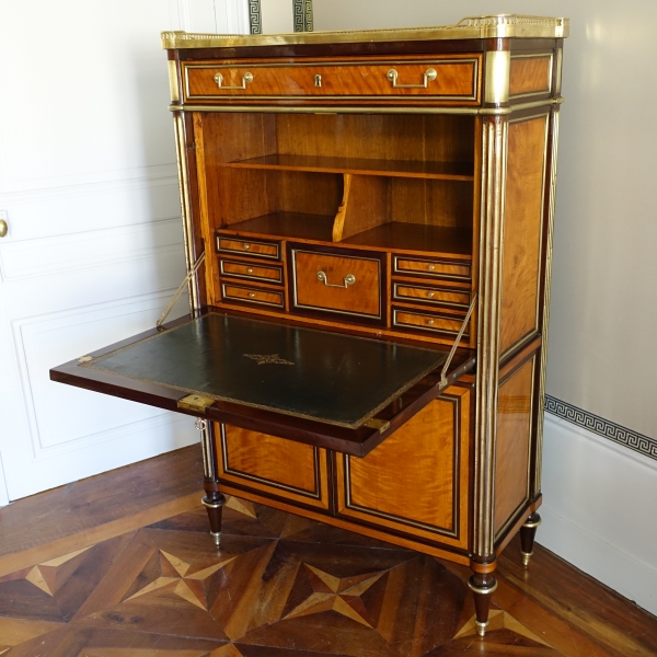 Louis XVI lemon tree marquetry secretaire or writing desk, France, 18th century