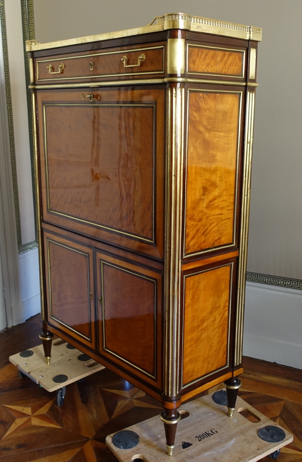 Louis XVI lemon tree marquetry secretaire or writing desk, France, 18th century