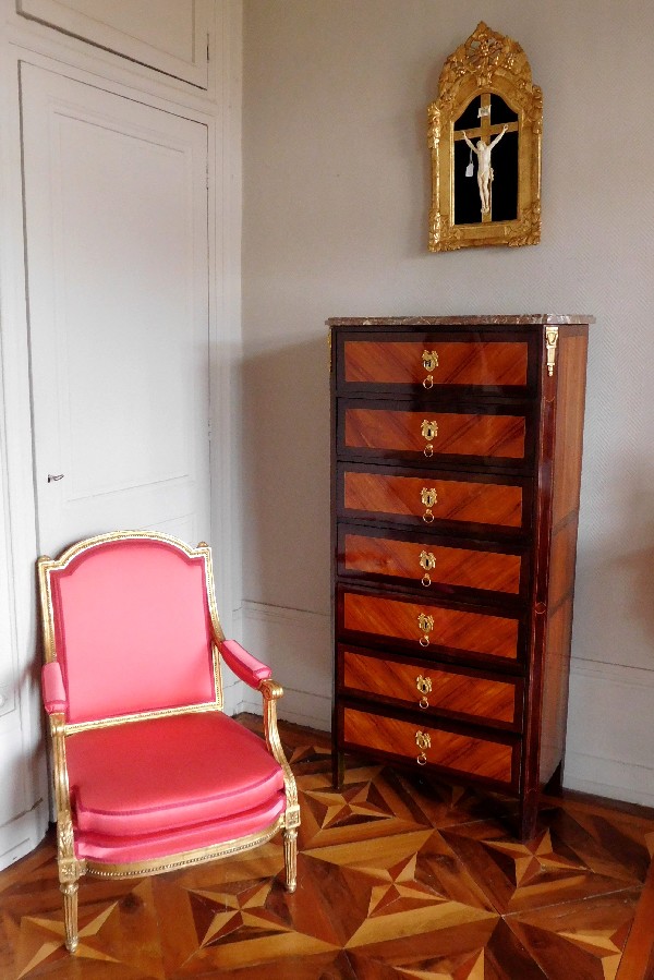 Rosewood and violet Louis XVI semainier, stamped by Dusautoy, 18th century