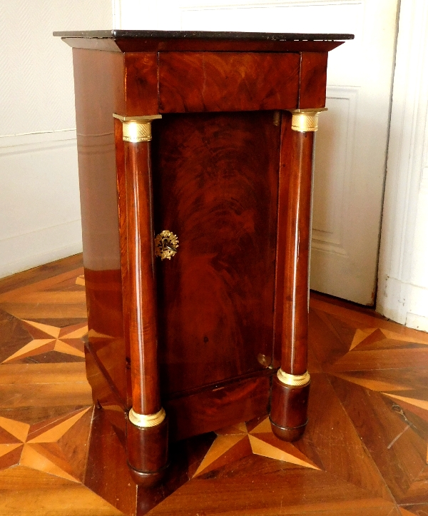 Mahogany somno / bedside table, Empire period - early 19th century circa 1805