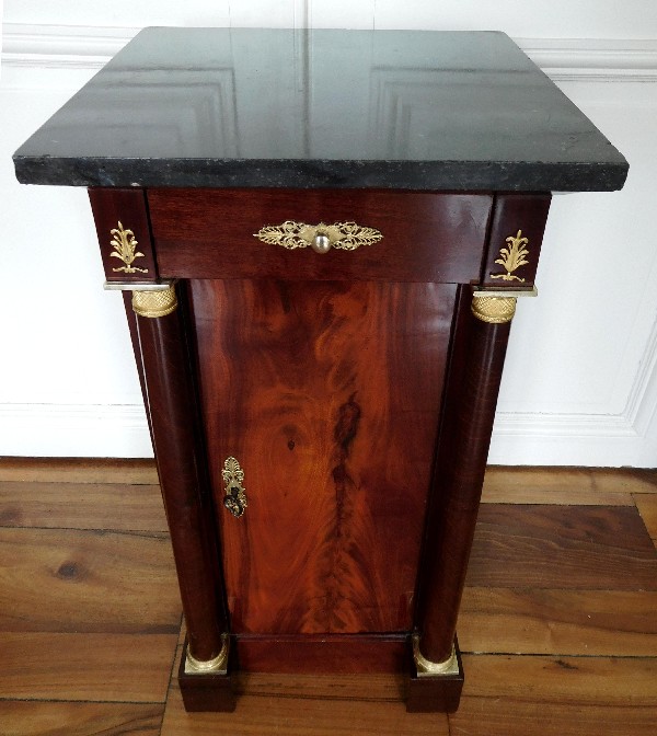 Mahogany somno, bedside table, Empire period - mercury gilt bronze