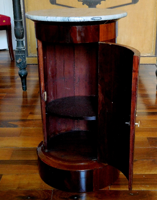 Mahogany cylindrical somno / bedside table, French Empire period, early 19th century