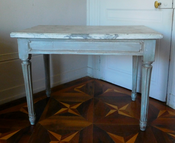 Table à gibier console d'époque Louis XVI, bois patiné et épais plateau de marbre