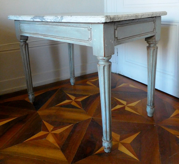 Table à gibier console d'époque Louis XVI, bois patiné et épais plateau de marbre