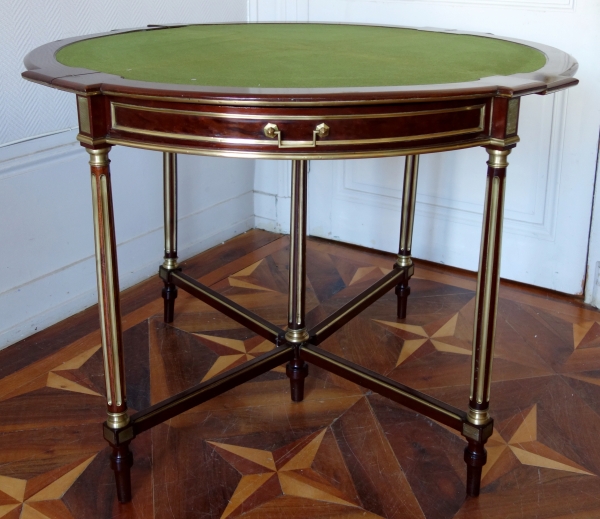 Balny : ingénieuse table mécanique 2 en 1 : table à jeu et encoignure - style Louis XVI