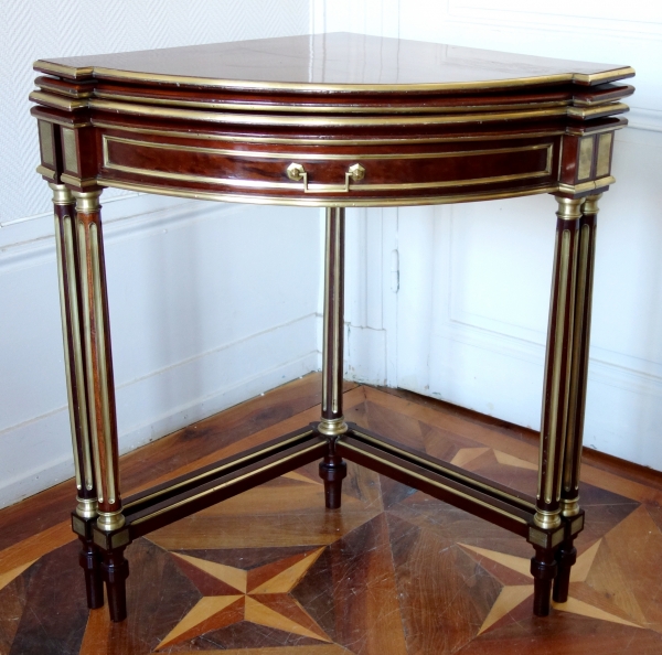 Two-in-one mahogany table - game table and corner table, Louis XVI style - signed Balny