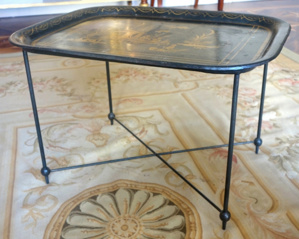 Napoleon III lacquered metal tray arranged as a coffee table, 19th century