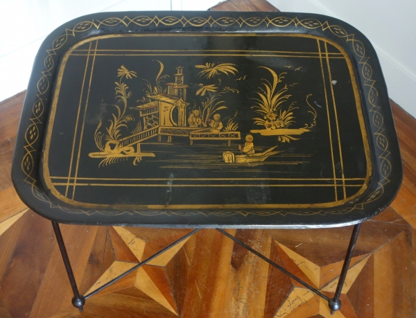 Napoleon III lacquered metal tray arranged as a coffee table, 19th century