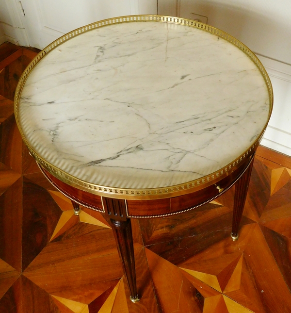 Louis XVI style mahogany and ormolu bouillotte table - Paris, 19th century