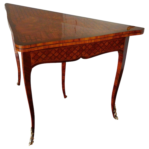 Louis XV rosewood marquetry cards table, 18th century circa 1760