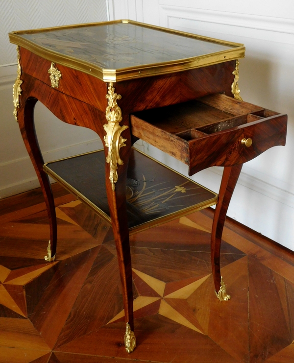 JP Latz : Louis XV coffee table, violet wood and Japanese lacquer - stamped