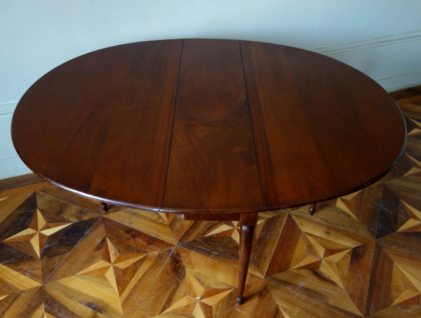 Jean François Leleu : solid mahogany gateleg table, Louis XVI period circa 1790