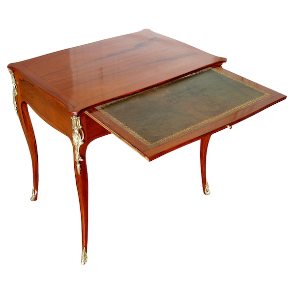 Louis XV coffee table, rare Brosimum Guyanese veneer, mid 18th century