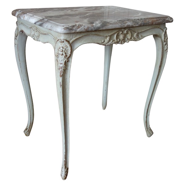 Table de salon d'époque Louis XV en chêne finement sculpté, laqué et marbre - XVIIIe siècle